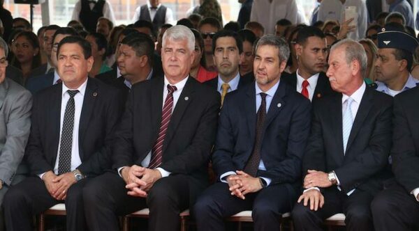 Arnoldo Wiens y Juan Brunetti es la nueva chapa presidencial de Fuerza Republicana - Noticiero Paraguay