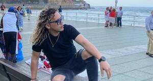 La Nación / Como el fénix, Fer Pérez renace con su música en España