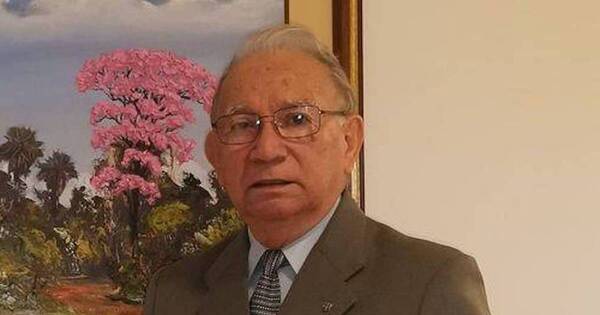 La Nación / “Necesitamos recobrar la mística que implica ser paraguayos”, dice exministro de la Corte