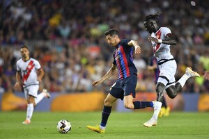 Diario HOY | Barcelona no puede con el Rayo Vallecano en debut liguero