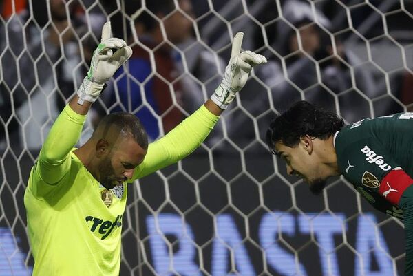 Palmeiras gana el clásico y saca 9 puntos de ventaja como líder del  Brasileirão - Fútbol - ABC Color