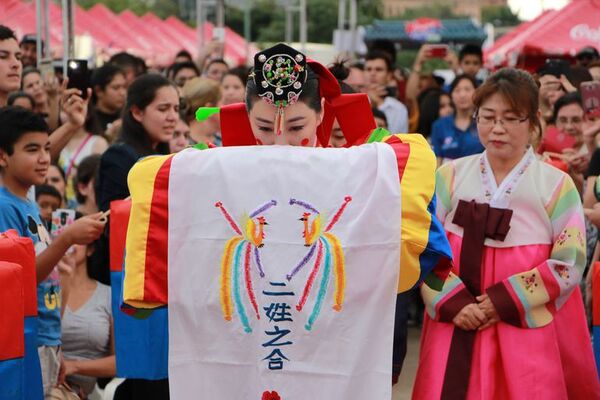 Bibimbap y una fiesta coreana - ABC Revista - ABC Color