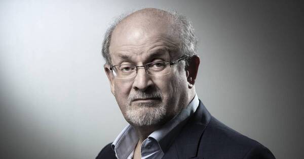 La Nación / Sospechoso que apuñaló a Salman Rushdie se declara “no culpable”