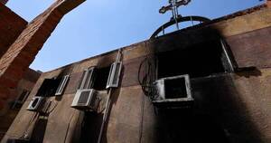 La Nación / Egipto: incendio en una iglesia causa 41 muertos