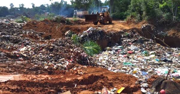 La Nación / Reciclador encuentra un recién nacido muerto en un vertedero de Caacupé