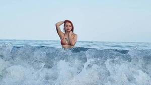 Crónica / Ramonita Vera, sexy en las playas de Málaga