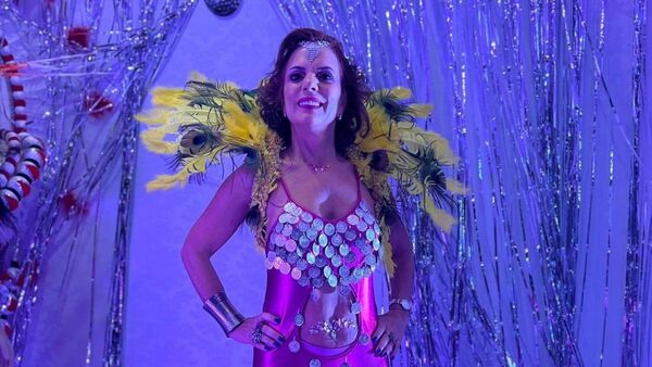 Nora Ruoti celebró su cumpleaños con una feroz fiesta de carnaval