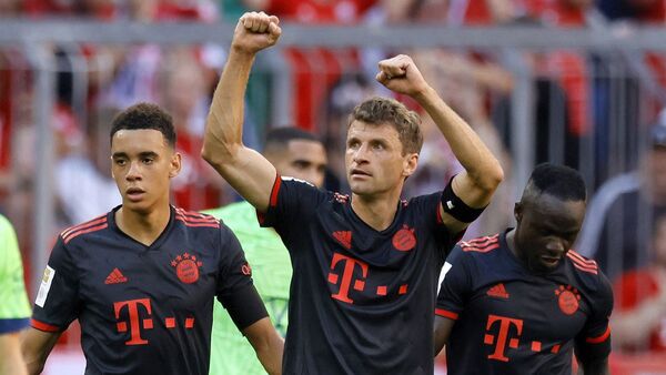 Bayern Múnich se impone con goles de Musiala y Müller