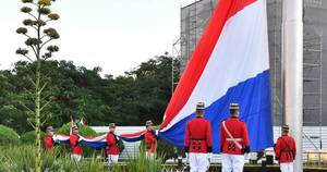 La Nación / Día de la Bandera paraguaya: 210 años de símbolo patrio