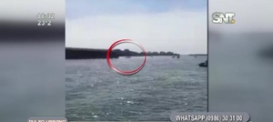Accidente en el Río Paraná: Barcaza chocó a una lancha - SNT