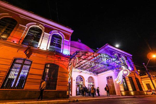 Demolición diaria de su patrimonio histórico: la forma como Asunción festeja su 485º aniversario - ADN Digital