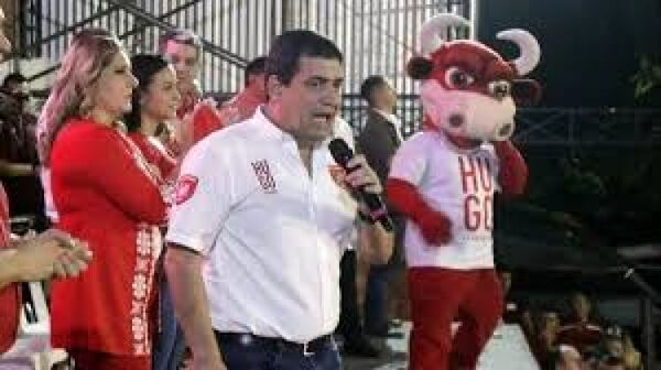 Velázquez sigue siendo precandidato a la Presidencia por Fuerza Republicana, afirman desde HC