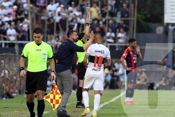 Crónica / Julio C. Cáceres. “A Derlis hay que disfrutarlo mientras esté con nosotros”