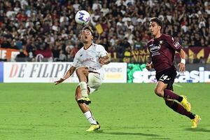 El nuevo Roma de Mourinho arranca bien en la Serie A - Fútbol - ABC Color