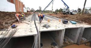 La Nación / Angustiante situación: 70.000 obreros de la construcción podrían quedar “en la calle”