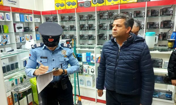 Allanan local comercial en Shopping Vendome, antro de asaltos y estafas a turistas extranjeros – Diario TNPRESS