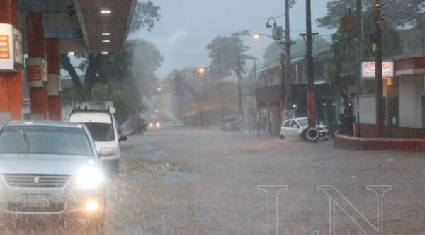 Alerta meteorológica: se esperan tormentas con ráfagas de vientos de 100 km/h - Radio Imperio