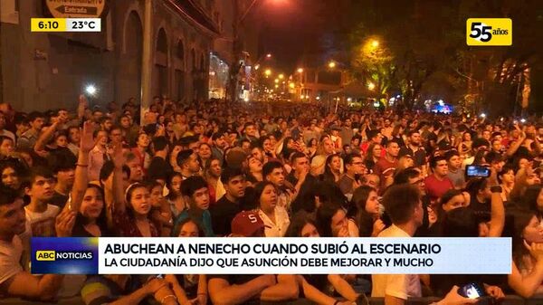 Abuchean a Nenecho cuando subió al escenario - ABC Noticias - ABC Color