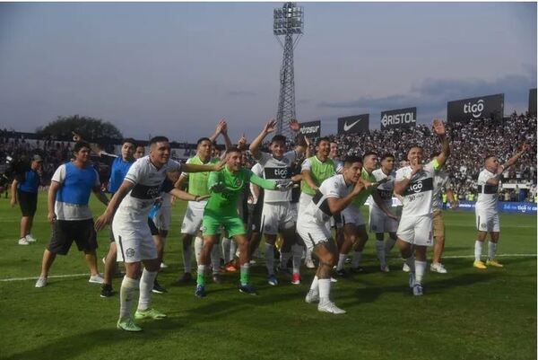 Olimpia ganó el superclásico, pero Cerro sigue puntero