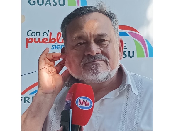 Sixto Pereira: 'En la Concertación ocurrirá una pelea como de perros y gatos'