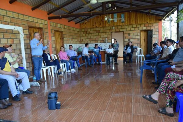 Colorado aseguró que no va a traicionar a la Concertación en Caazapá - Política - ABC Color