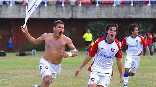 Crónica / El peculiar mensaje de "Mono" Britez tras la derrota de Cerro en el clásico