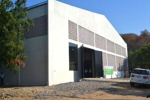 Habilitan polideportivo en colegio de Fuerte Olimpo - Noticias del Chaco - ABC Color