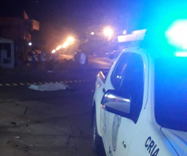 Guardia muere atropellado y es despojado de su arma de fuego por conductor dado a la fuga