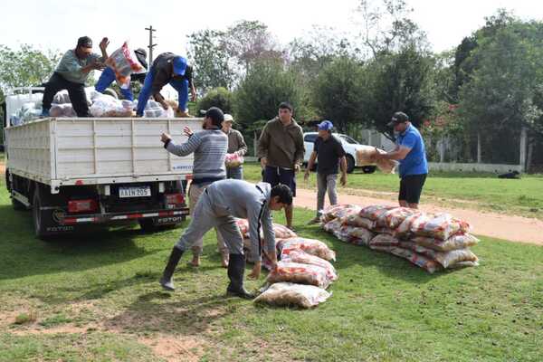 Familias campesinas de Misiones reciben asistencia alimentaria