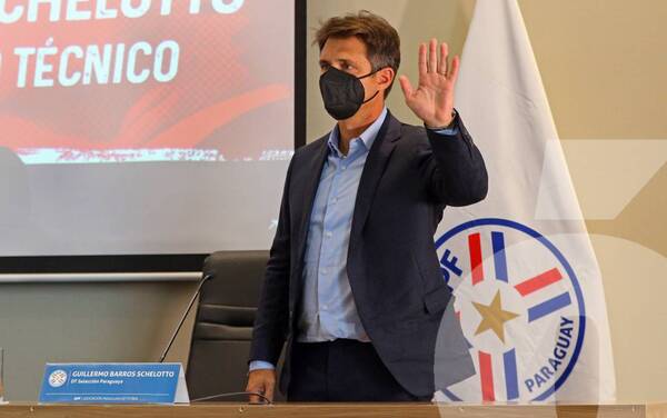 Crónica / Selección nacional: DT llamó a 9 de Olimpia y 6 de Cerro