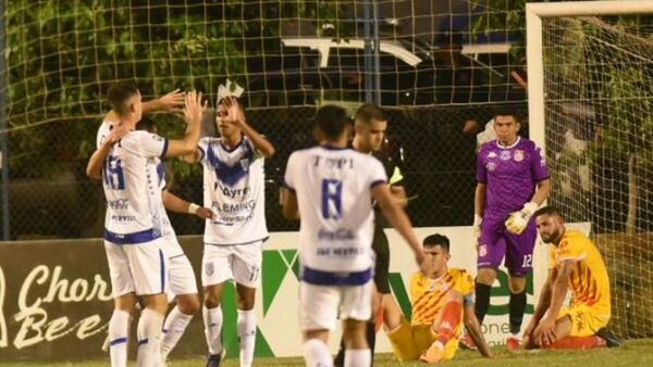 Ameliano gana a un rival directo y refuerza su moral