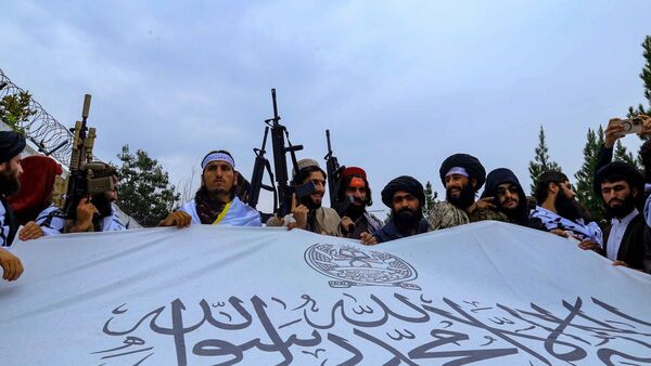 Crisis humanitaria y para la mujer tras un año de régimen talibán, según ONU