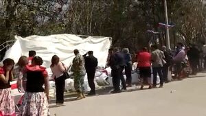 Toldo se desmoronó durante desfile y hiere a dos personas en San Lázaro