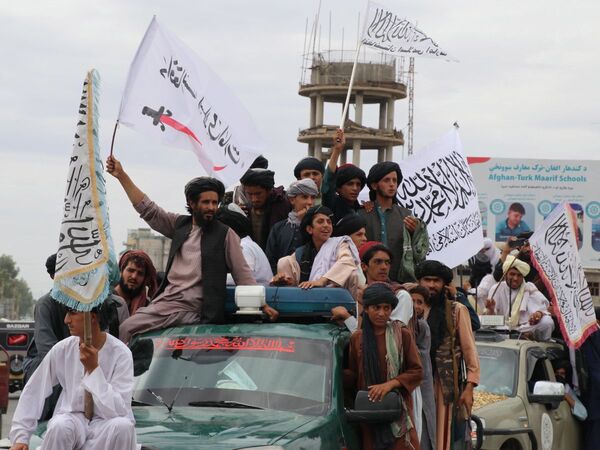 Talibanes conmemoran su primer año en el poder en medio de una crisis humanitaria - ADN Digital