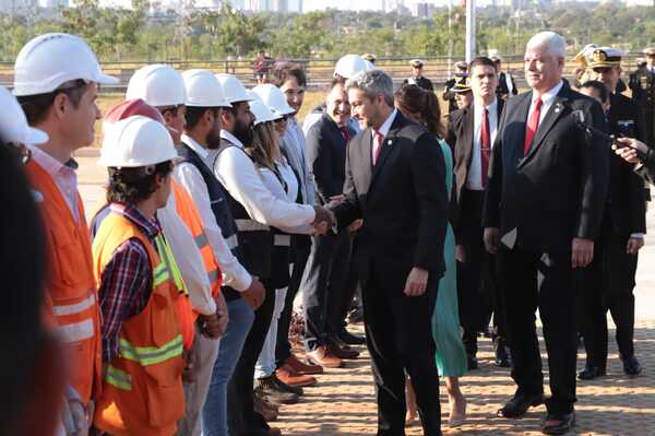 Gobierno habilitó local de la Armada Paraguaya en la zona del Parque Lineal II