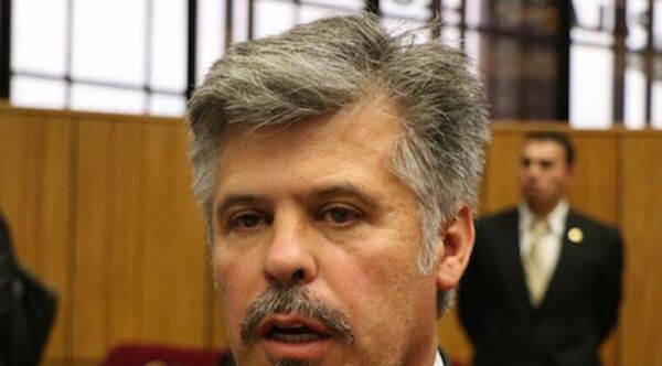 Fiscalía allana casa de Arnaldo Giuzzio: investigan vínculo con narco - Radio Imperio