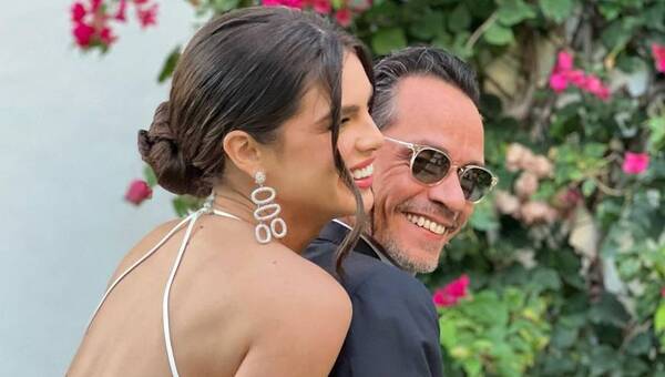 Crónica / Así mima Nadia Ferreira a Marc Anthony antes de cada show