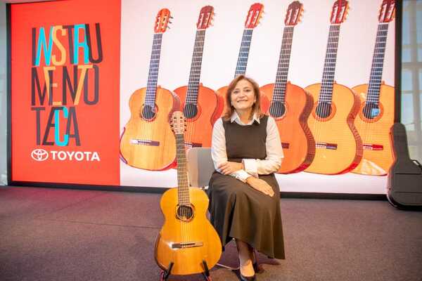 Diario HOY | Berta Rojas impulsará carrera de jóvenes guitarristas a través de una "instrumentoteca"