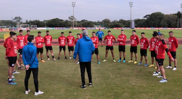 Guillermo Barros Schelotto sobre los jugadores locales: 'Conocernos es muy bueno'