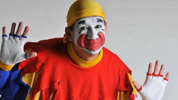 El payaso Piñón fijo en guerra con sus hijos