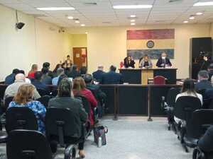 Tercera suspensión para el inicio del juicio de los exministros del MAG Enzo Cardozo y Rody Godoy - PDS RADIO