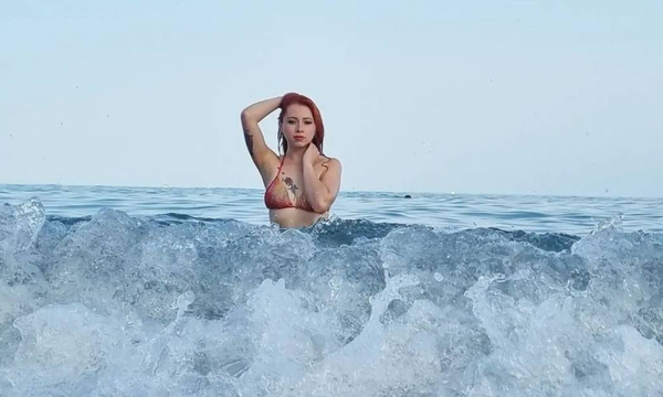 Ramonita Vera, en las playas de Málaga - OviedoPress