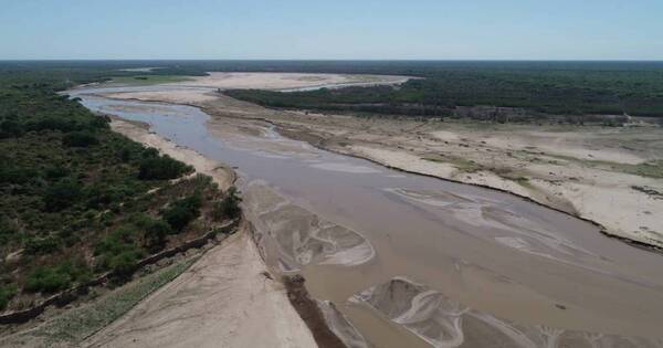 La Nación / Alertan por el bajo caudal del río Pilcomayo
