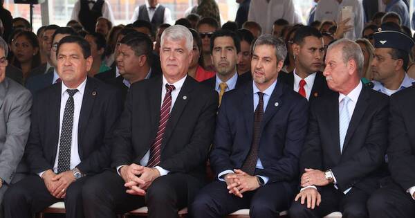 La Nación / Abdo presiona al TEP de la ANR para expedirse a favor de la dupla Wiens-Brunetti