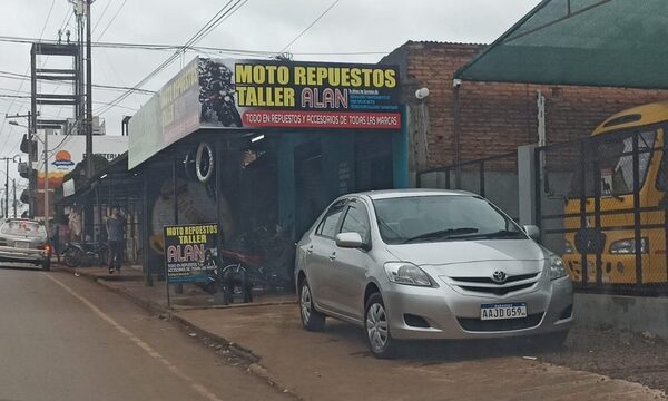 Día del peatón, con veredas ocupadas y en malas condiciones