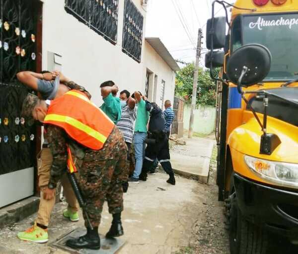 El Salvador: 50.000 detenidos en "guerra" contra pandillas - San Lorenzo Hoy