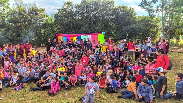 EMOTIVO FESTEJO POR EL DÍA DEL NIÑO EN COLONIA APE AIME DISTRITO DE SAN RAFAEL DEL PARANÁ