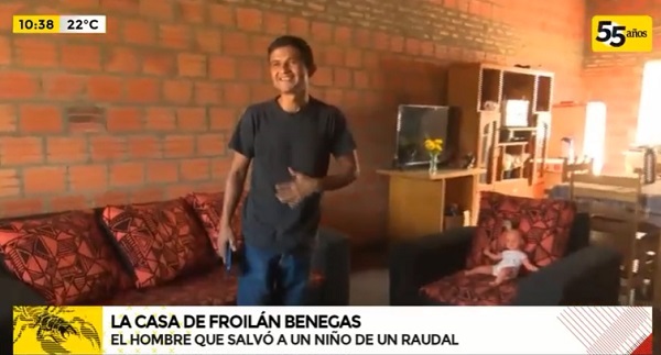 Froilán cumple el sueño de la casa propia a meses de su heroico acto