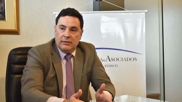 Hugo Estigarribia dice que con chapa Efraín-Soledad la Concertación perderá en el 2023