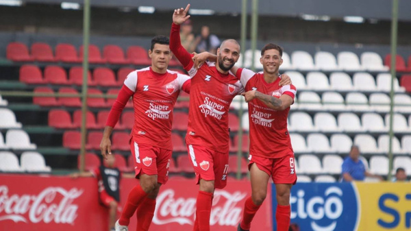 Crónica / Ya tiene club: "Teto" Cristaldo, de futbolista a iniciar su carrera como DT